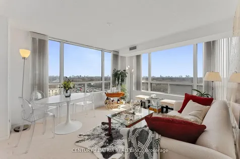 3 Rean Drive Toronto ON M2K 3C2
