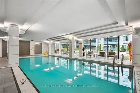 25 Lower Simcoe Street Toronto ON M5J 3A1