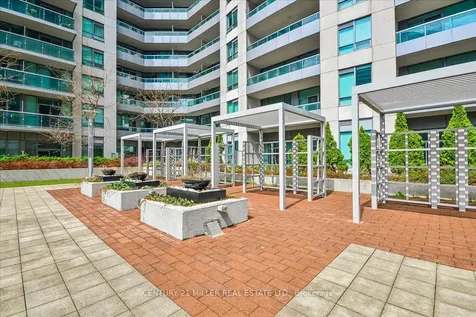 25 Lower Simcoe Street Toronto ON M5J 3A1