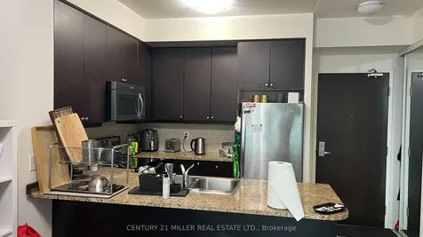 25 Lower Simcoe Street Toronto ON M5J 3A1