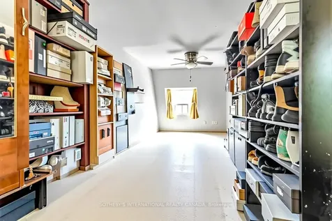 243 Gerrard Street E Toronto ON M5A 2G1