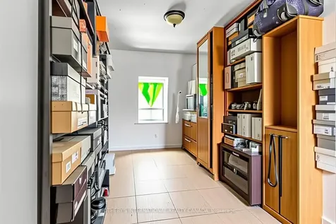 243 Gerrard Street E Toronto ON M5A 2G1