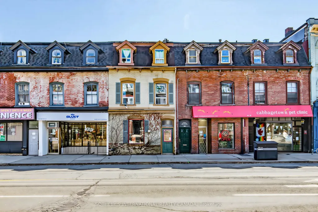 243 Gerrard Street E Toronto ON M5A 2G1