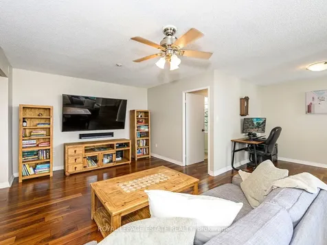 75 Graydon Hall Manor Toronto ON M3A 3M5