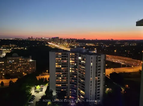 75 Graydon Hall Manor Toronto ON M3A 3M5