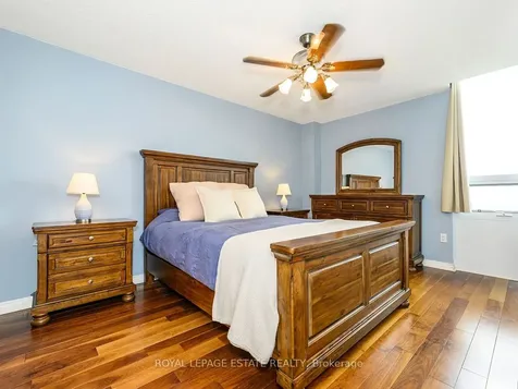 75 Graydon Hall Manor Toronto ON M3A 3M5
