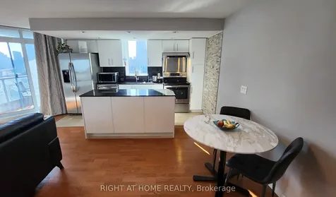 8 York Street Toronto ON M5J 2Y2