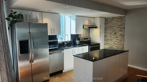 8 York Street Toronto ON M5J 2Y2
