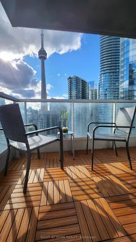 8 York Street Toronto ON M5J 2Y2