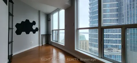 8 York Street Toronto ON M5J 2Y2
