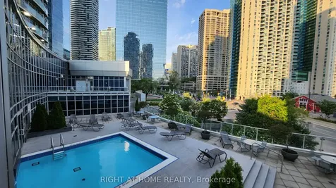 8 York Street Toronto ON M5J 2Y2
