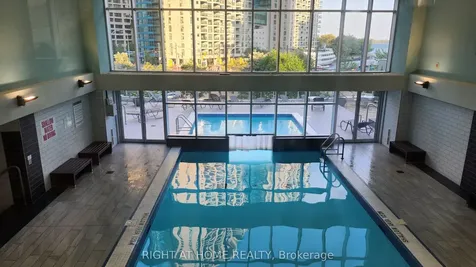8 York Street Toronto ON M5J 2Y2