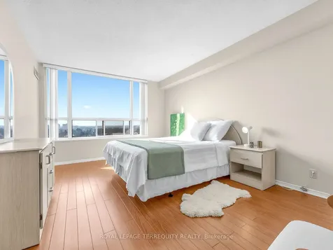 100 Upper Madison Avenue Toronto ON M2N 6M4