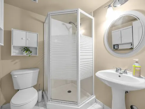 100 Upper Madison Avenue Toronto ON M2N 6M4