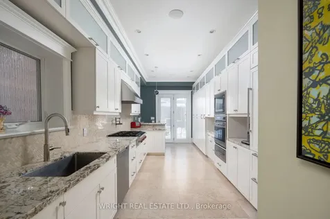 266 Brunswick Avenue Toronto ON M5S 2M7