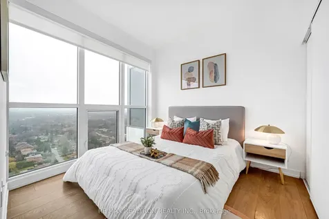 115 Mcmahon Drive Toronto ON M2K 0E3