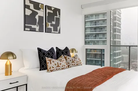 115 Mcmahon Drive Toronto ON M2K 0E3