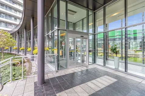 115 Mcmahon Drive Toronto ON M2K 0E3