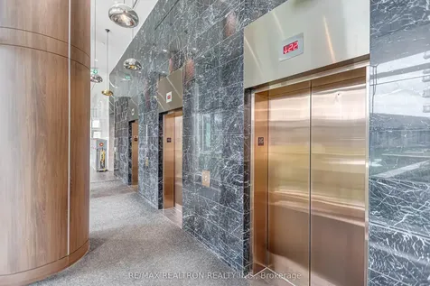 115 Mcmahon Drive Toronto ON M2K 0E3