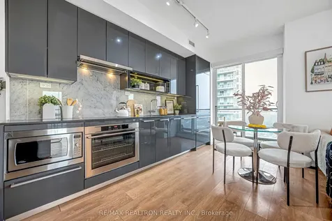 115 Mcmahon Drive Toronto ON M2K 0E3
