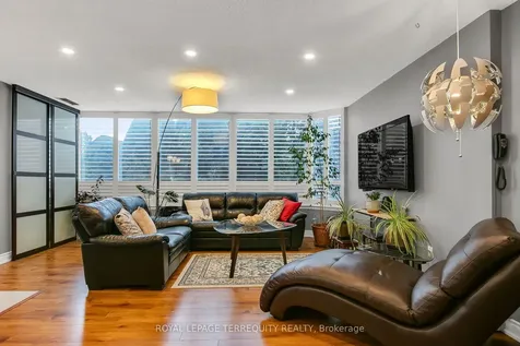 1131 Steeles Avenue W Toronto ON M2R 3W8