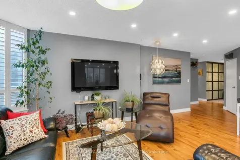 1131 Steeles Avenue W Toronto ON M2R 3W8
