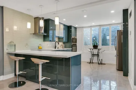 1131 Steeles Avenue W Toronto ON M2R 3W8