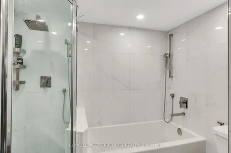 1131 Steeles Avenue W Toronto ON M2R 3W8