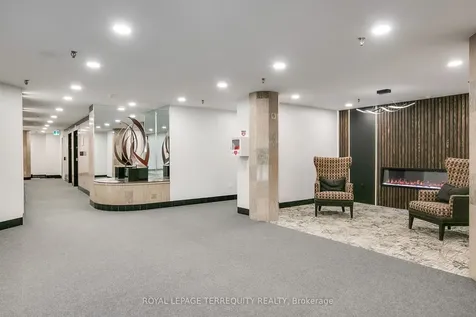 1131 Steeles Avenue W Toronto ON M2R 3W8