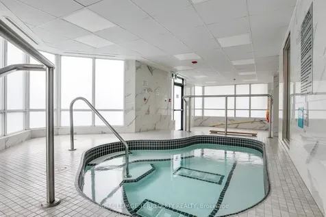 1131 Steeles Avenue W Toronto ON M2R 3W8