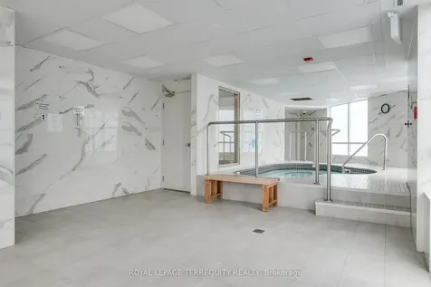 1131 Steeles Avenue W Toronto ON M2R 3W8