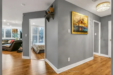1131 Steeles Avenue W Toronto ON M2R 3W8