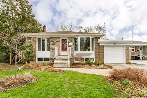 21 Summerside Crescent Toronto ON M2H 1W9