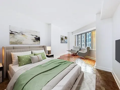 33 University Avenue Toronto ON M5J 2S7