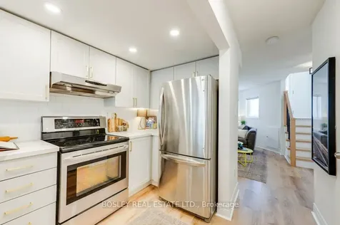 30 Merchant Lane Toronto ON M6P 4J6