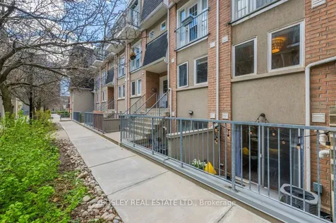 30 Merchant Lane Toronto ON M6P 4J6