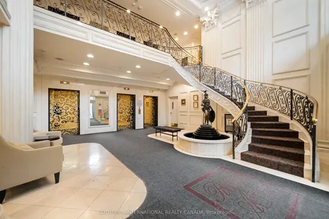 5418 Yonge Street Toronto ON M2N 6X4