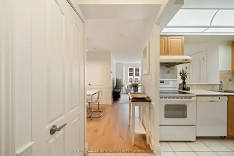 5418 Yonge Street Toronto ON M2N 6X4