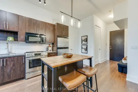120 Homewood Avenue Toronto ON M4Y 2J3