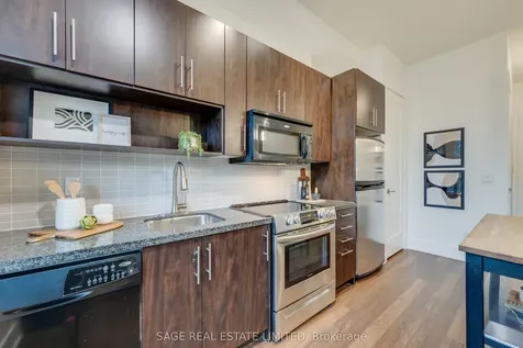 120 Homewood Avenue Toronto ON M4Y 2J3