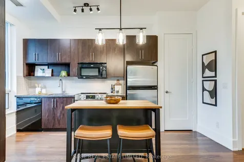 120 Homewood Avenue Toronto ON M4Y 2J3