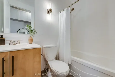 120 Homewood Avenue Toronto ON M4Y 2J3