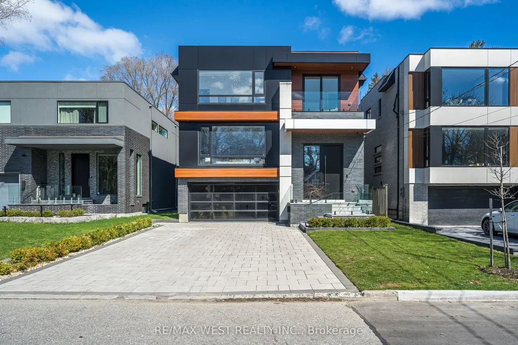 38 Gwendolen Avenue Toronto ON M2N 1A2