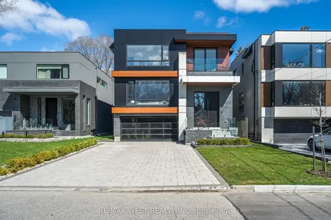 38 Gwendolen Avenue Toronto ON M2N 1A2