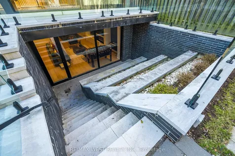 38 Gwendolen Avenue Toronto ON M2N 1A2