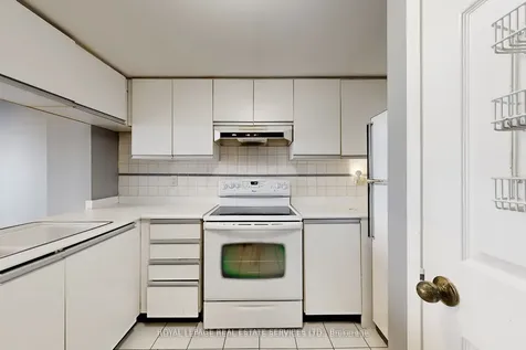 298 Jarvis Street Toronto ON M5B 2M4