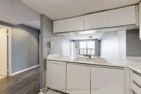 298 Jarvis Street Toronto ON M5B 2M4