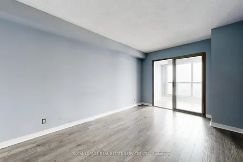 298 Jarvis Street Toronto ON M5B 2M4