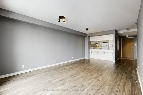 298 Jarvis Street Toronto ON M5B 2M4