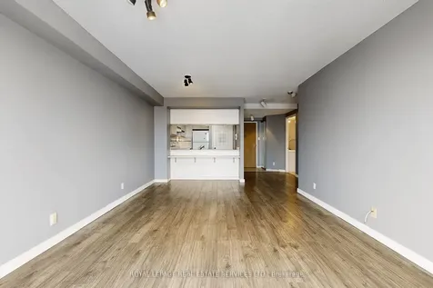298 Jarvis Street Toronto ON M5B 2M4